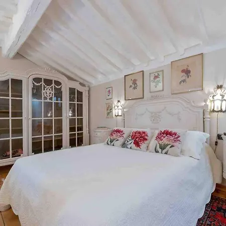 Wonderful Pinti 1 Daire Floransa